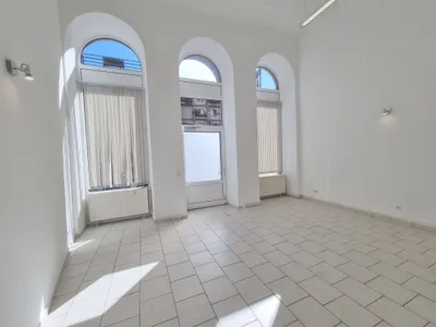 2-Zimmer-Gewerbeimmobilie mieten in Wien – 38 m², € 639 – Bild 2 von 6