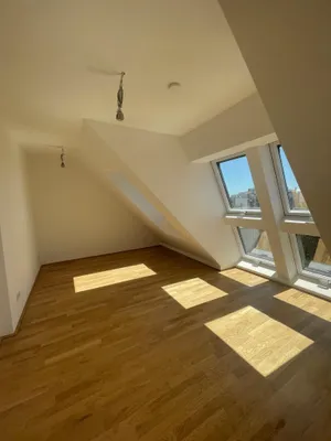 Erstbezug: Neu errichtete 3 Zimmer Dachgeschosswohnung mit 2 Terrassen – Bild 2