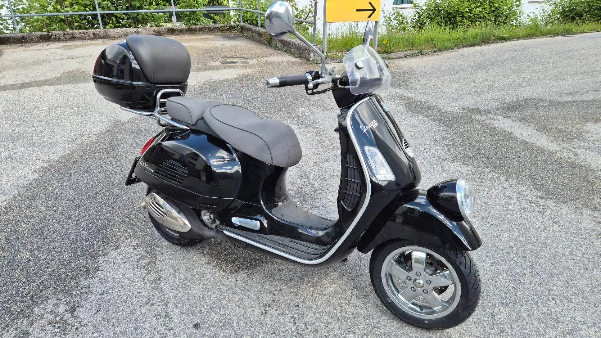 Vespa GTV