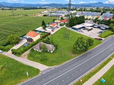 Grundstück kaufen in Klagenfurt – 3 334 m², € 649.000