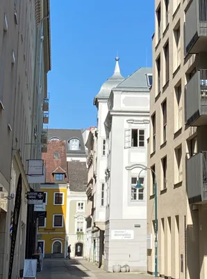 2-Zimmer-Wohnung mieten in Linz – 50,29 m², € 940 – Bild 12 von 13