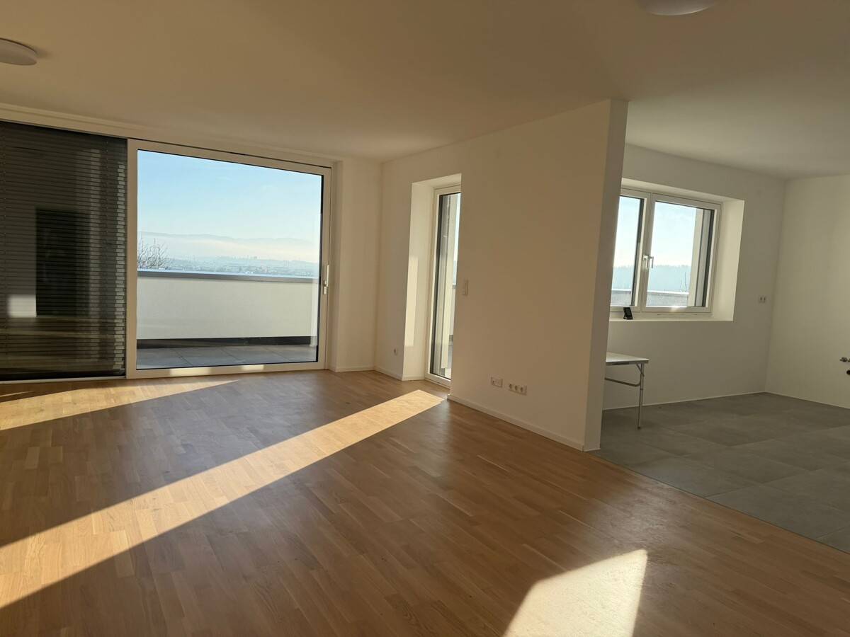 HOCHWERTIGE EIGENTUMSWOHNUNG MIT PANORAMABLICK - Ansicht 2