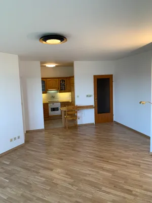 2-Zimmer-Wohnung mieten in Korneuburg – 56 m², € 895 – Bild 2 von 11