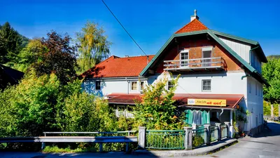 11-Zimmer-Gewerbeimmobilie kaufen in Steyr-Land – 395 m², € 410.000 – Bild 2 von 17