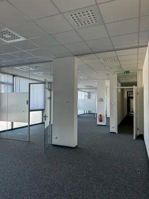 3-Zimmer-Gewerbeimmobilie mieten in Freistadt – 114 m², € 2.076