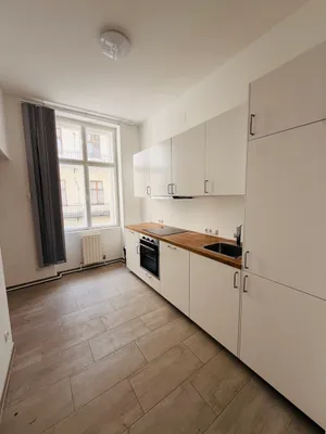 5-Zimmer-Wohnung mieten in Wien – 119 m², € 2.200 – Bild 6 von 11