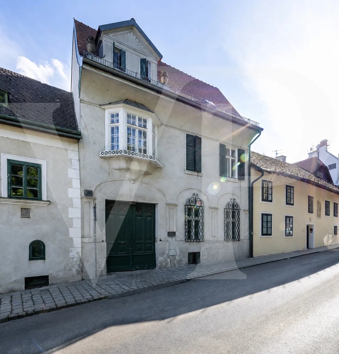 Wunderschöne Immobilie mit Gestaltungspotential im Herzen von Grinzing - Widok 2