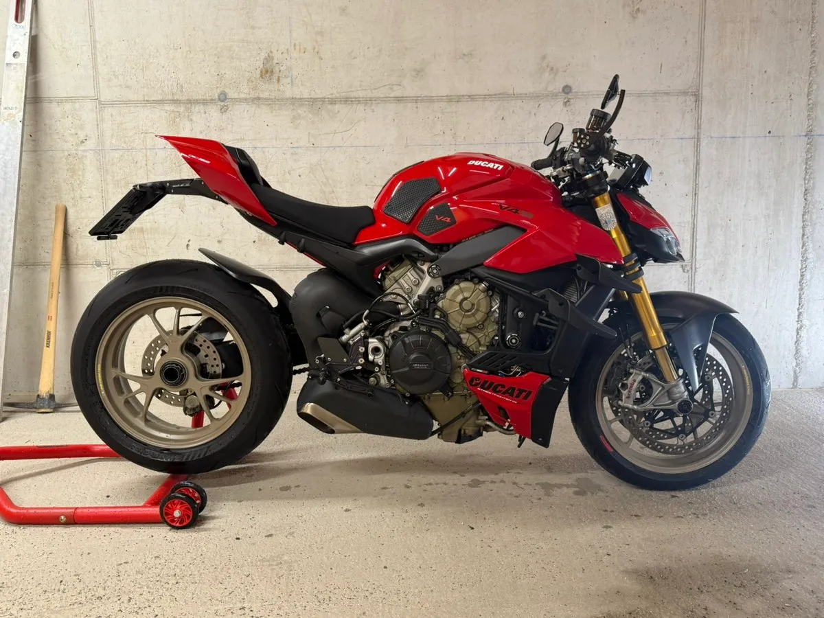 Ducati Streetfighter
