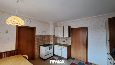 8-Zimmer-Gewerbeimmobilie kaufen in Amstetten – 360 m², € 400.000 – Bild 6 von 43
