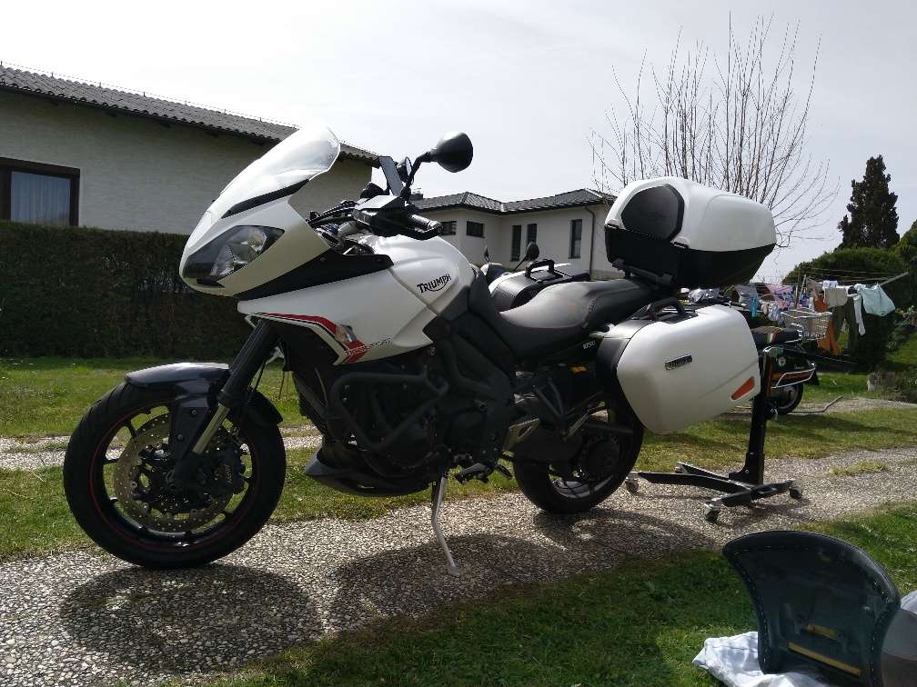Triumph Tiger 1050 SE Enduro
