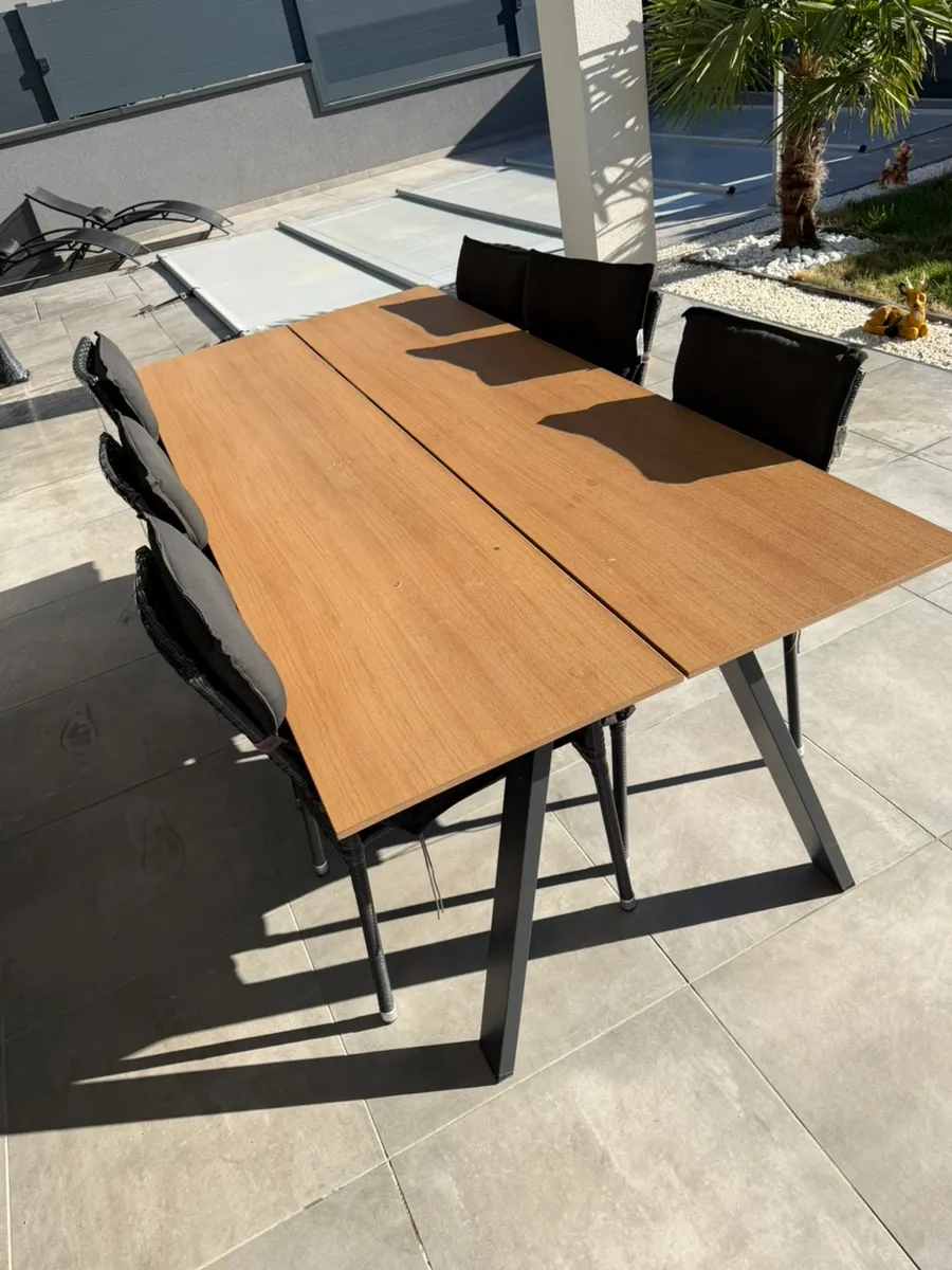 Gartentisch mit 6 Stühlen - gebraucht, € 300,- (4311 Aiser)