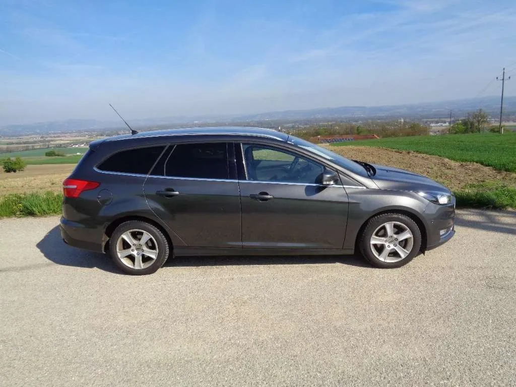 Ford Focus Ko 1,5 Titanium Zahnriemen Wasserpumpe Un...