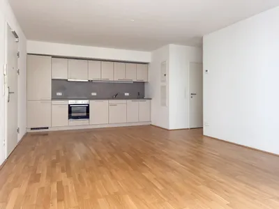 Floridsdorf | 2 Zimmer | Tiefgarage | 6 min U6 & Wasserpark | Ruhelage