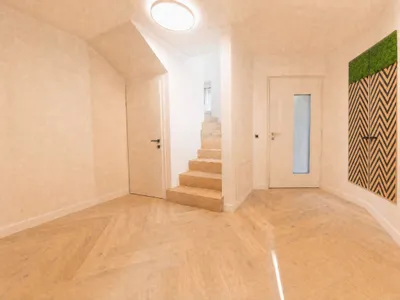 8-Zimmer-Gewerbeimmobilie kaufen in Gmunden – 225 m² – Bild 5 von 19
