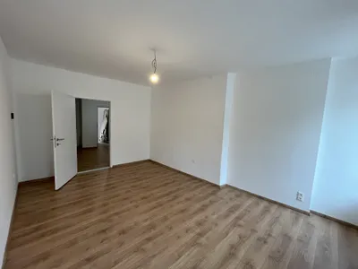 Gewerbeimmobilie kaufen in Neunkirchen – 290 m², € 470.000 – Bild 10 von 13