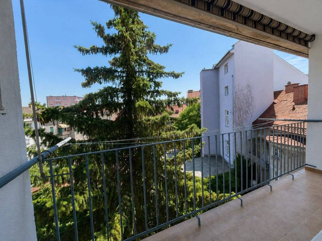 Charmante 2,5-Zimmer-Wohnung mit große Loggia in Bestlage von Graz - Grazbachgasse, 8010 Graz, Graz
