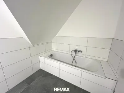3-Zimmer-Wohnung mieten in Steyr – 77 m², € 943 – Bild 2 von 10