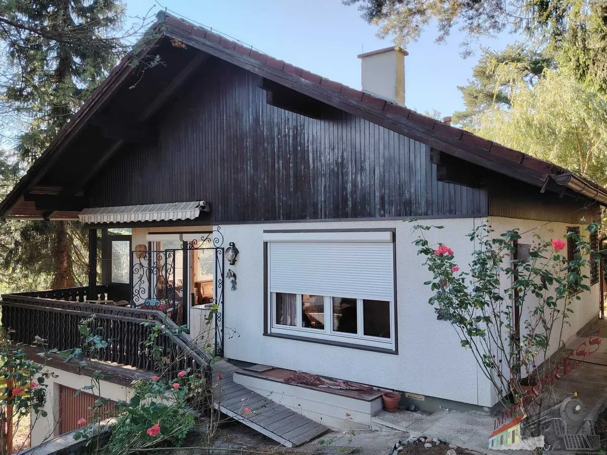Wohnhaus am Ende einer Sackgasse - Naturidylle mit direktem Zugang zu den Feldern Ruhe genießen - und bestens angebunden - Ansicht 2