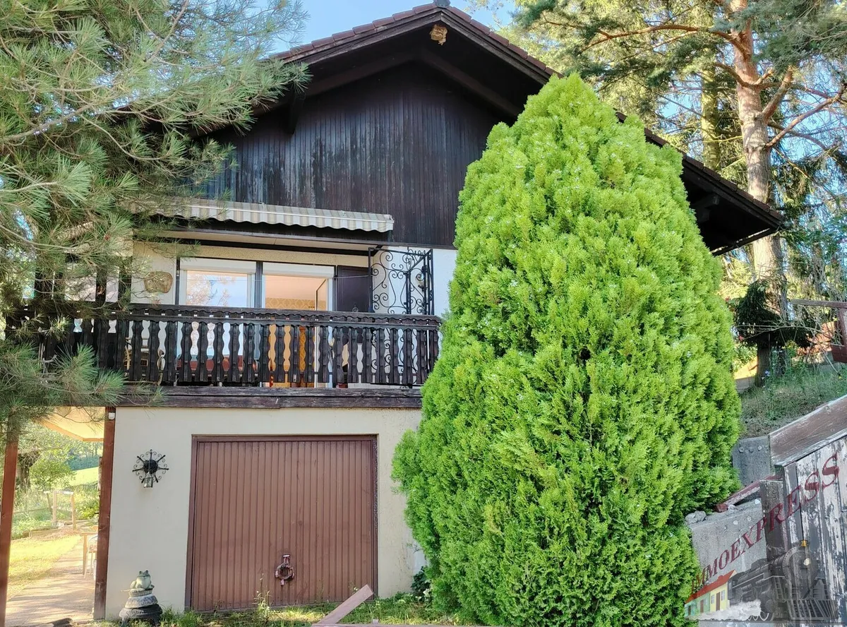 Wohnhaus am Ende einer Sackgasse - Naturidylle mit direktem Zugang zu den Feldern Ruhe genießen - und bestens angebunden - Ansicht 3