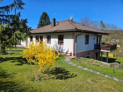6-Zimmer-Gewerbeimmobilie kaufen in Sankt Pölten Land – 140 m², € 365.000 – Bild 2 von 12