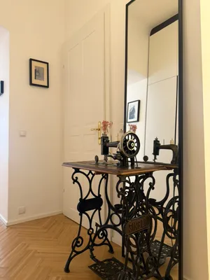 Helle 2-Zimmer-Wohnung - möbliert/ unmöbliert mietbar – Bild 2