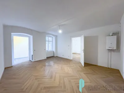 2-Zimmer-Gewerbeimmobilie mieten in Wien – 43,36 m², € 705 – Bild 1 von 17