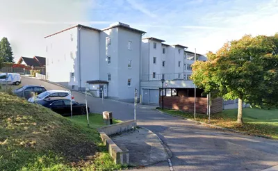 3-Zimmer-Wohnung mieten in Gmunden – 73,95 m², € 717 – Bild 1 von 4