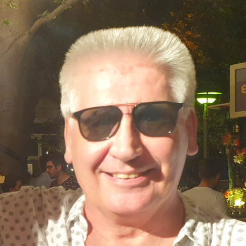 Robert Hrobar