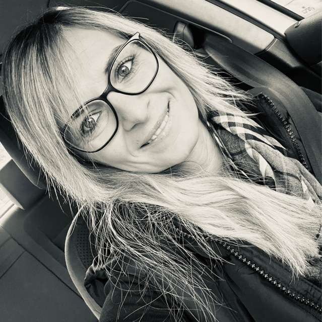 Sandra F.