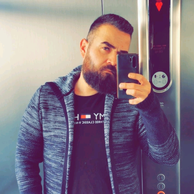 resul Sahbaz
