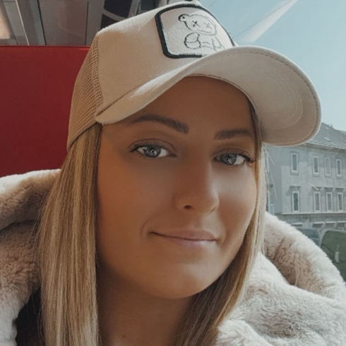 Töke Ramona