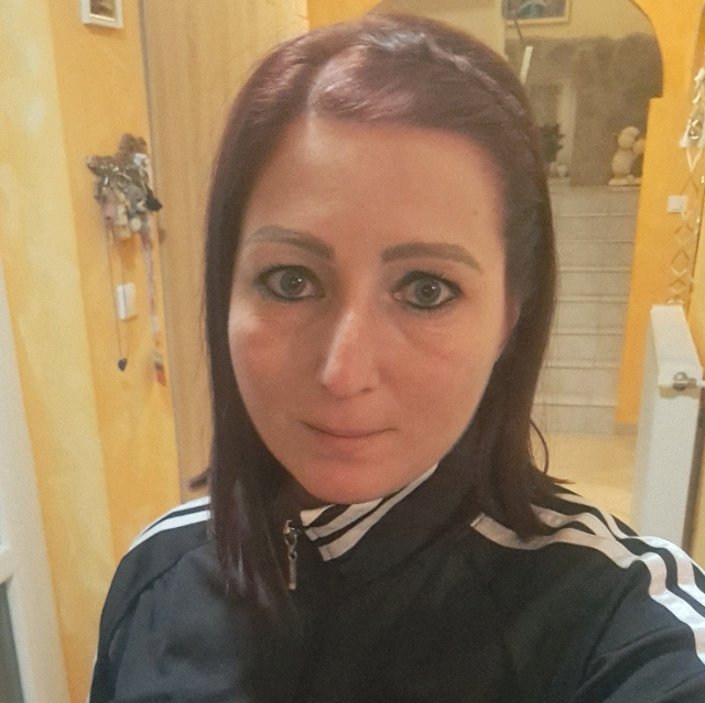 Dóra