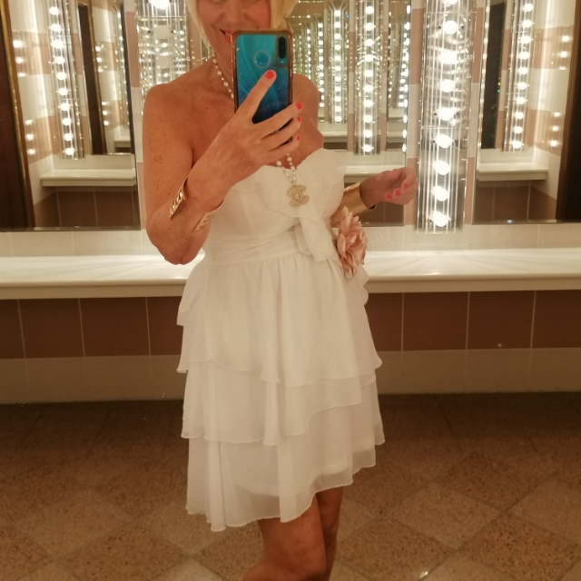 Eva