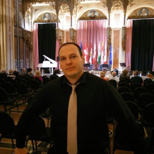 Vladi