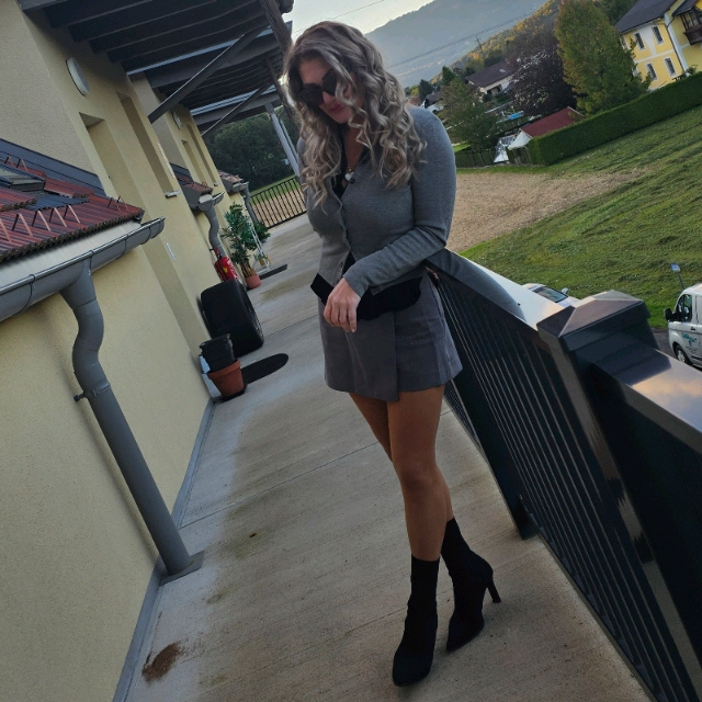 Dina