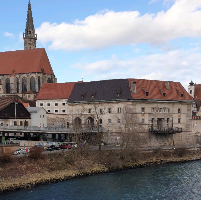 Privater Anbieter