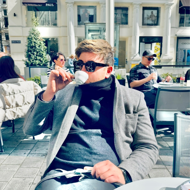 Hr. Locatelli