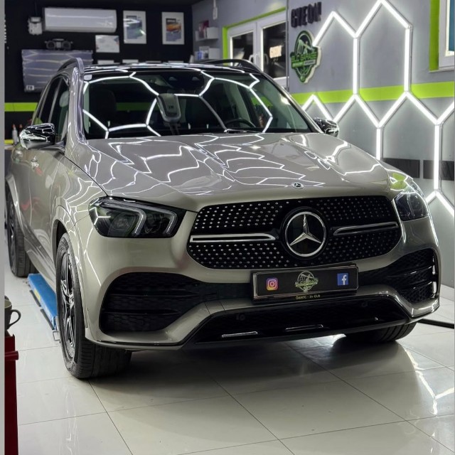 Mercedes