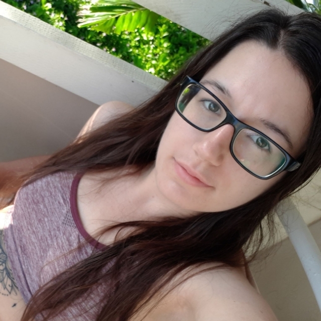 Verena Maxones