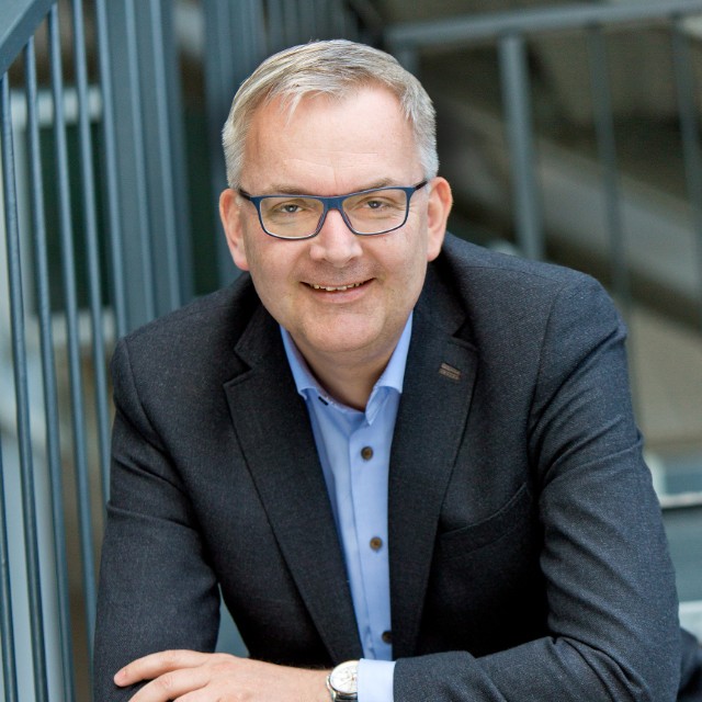 Peter Bauer