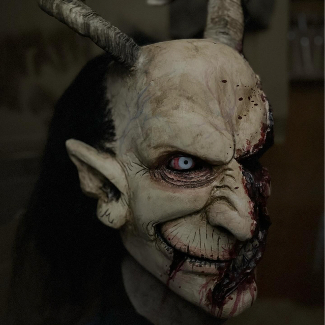 Krampusmasken